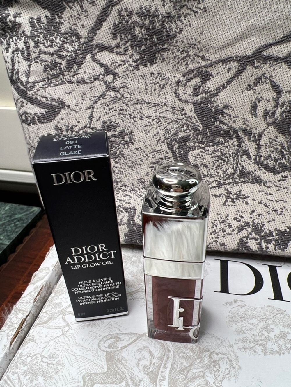 Dior Canvas Tote Beauty Bag With Dior Addict Lip Glow Oil (081) NWOT With Box - Picture 15 of 17